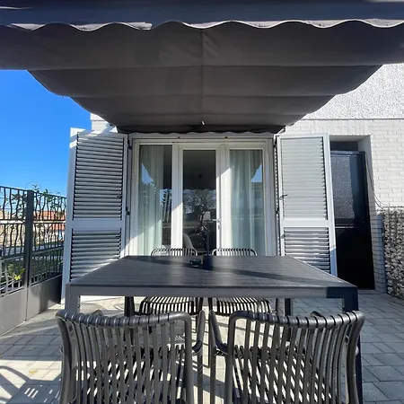 Blueyes House Tuscany * Artimino